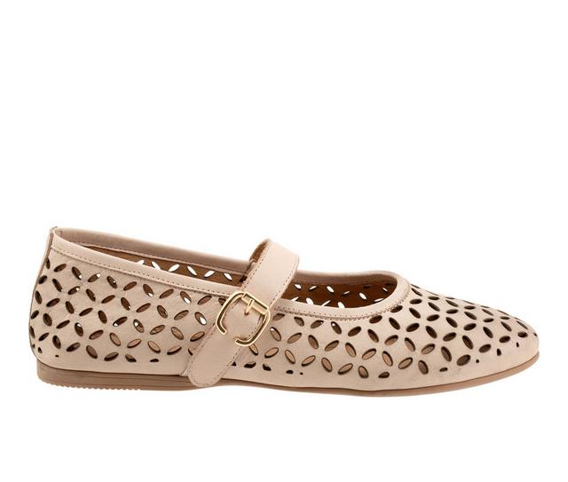 Women's Bueno Kehlani Flats in Blush color