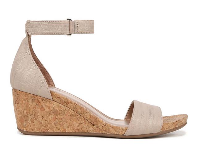 Women's Naturalizer Areda Wedges in Fawn color