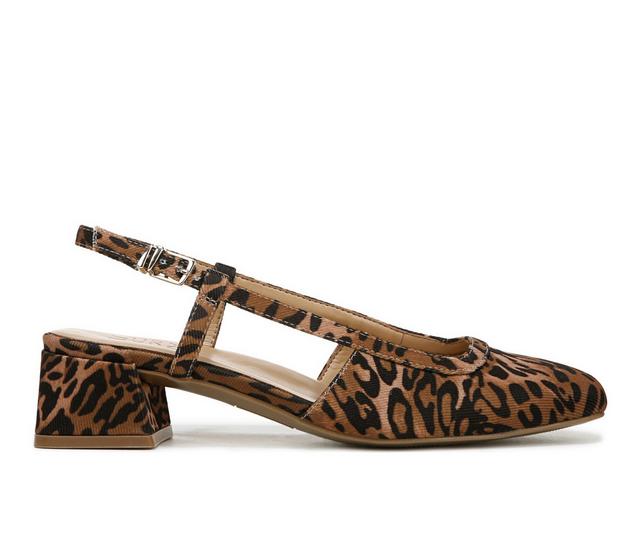 Women's Naturlizer Helena Pumps in Leopard print color
