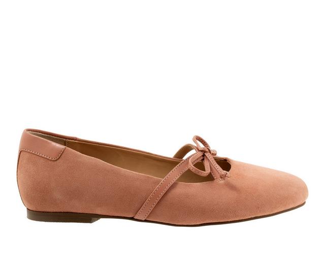 Women's Trotters Carissa Flats in Pale Pink Suede color