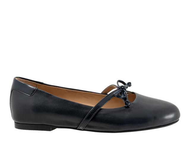 Women's Trotters Carissa Flats in Navy color