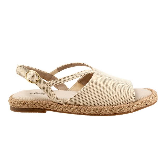 Women's Trotters Pepper Flat Sandals in Natural Textile color