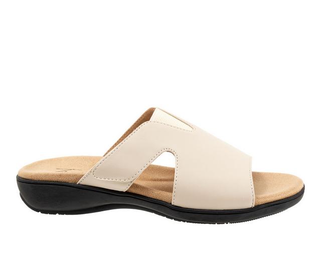 Women's Trotters Roxine Sandals in Ivory color