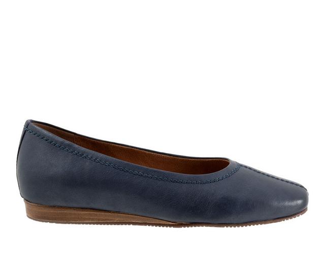 Women's Softwalk Vera Cruz Flats in Navy Pearlized color