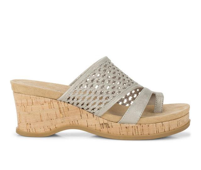 Women's Baretraps Cherish Wedges in Champagne color