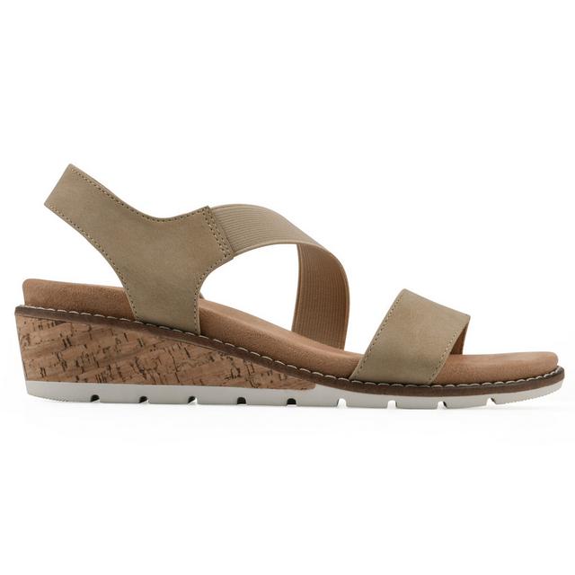 Women's Cliffs by White Mountain Tinnley Wedges in Natural color