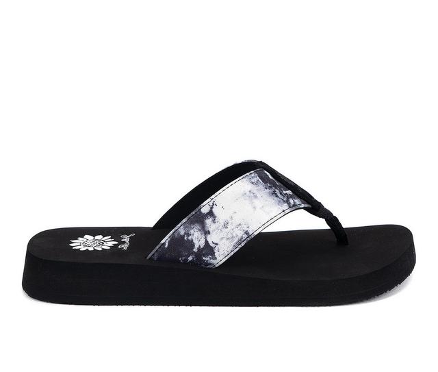 Women's Yellow Box Ferrie Flip-Flops in Black white color