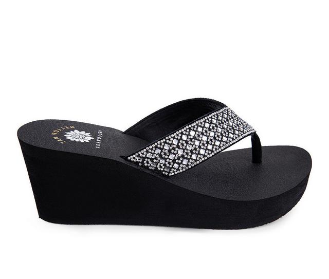 Women's Yellow Box Wyle Flip-Flops in Clear color