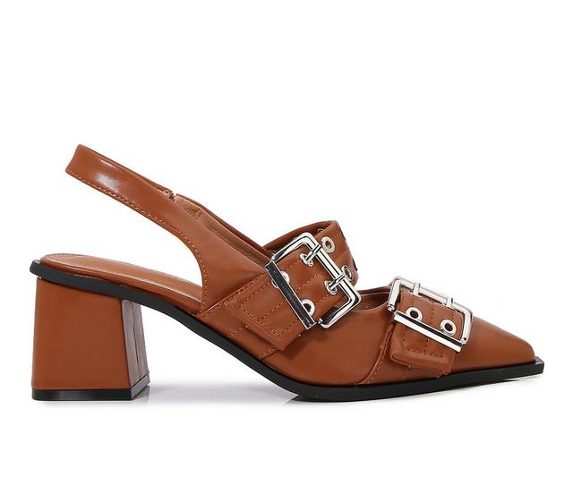Women's Berness Adrianna Plumps in Camel color