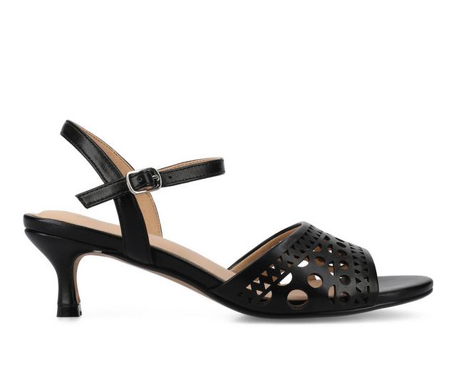 Women's Journee Collection Jessly Kitten Heels in Black color