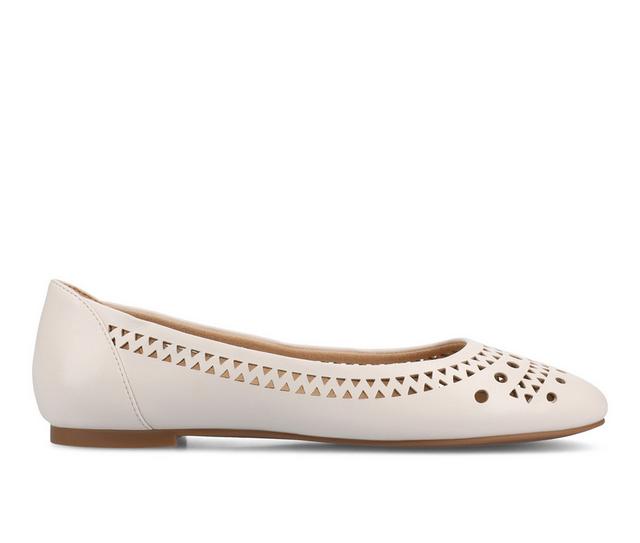 Women's Journee Collection Kamrah Ballet Flats in Bone color