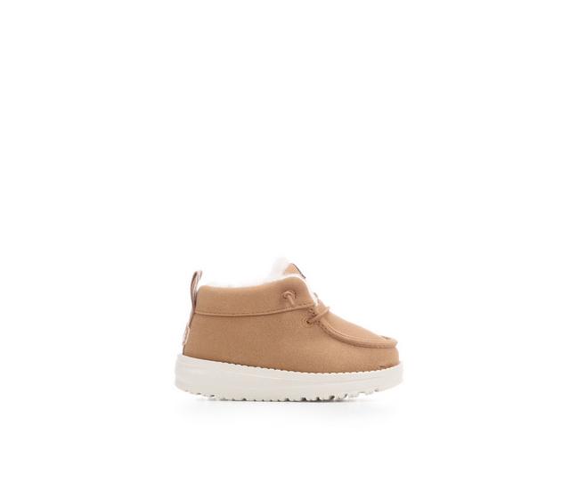 Girls' HEYDUDE Big Kid Lildude Cozy Crib Shoes in Tan color