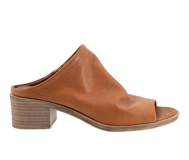 Women's Bueno Ocean Sandals in Dark Tan color
