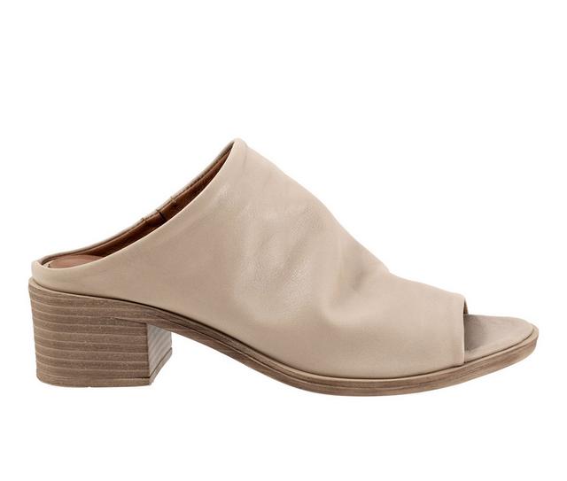 Women's Bueno Ocean Sandals in Light Grey color