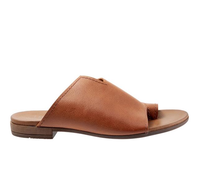 Women's Bueno Tulla Sandals in Tan color