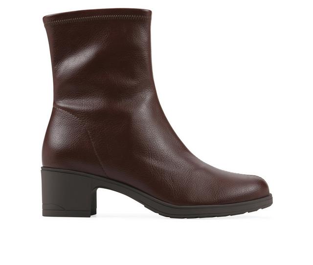 Women's Cliffs by White Mountain Huda Booties in Black Smooth W color