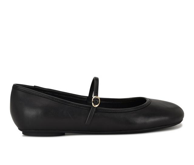 Women's Nine West Classik Flats in Black color