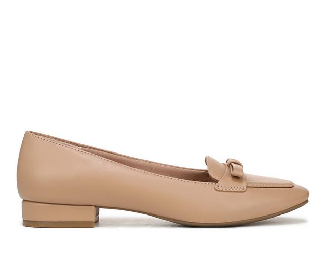 Women's LifeStride Claudine in Camel Tan color
