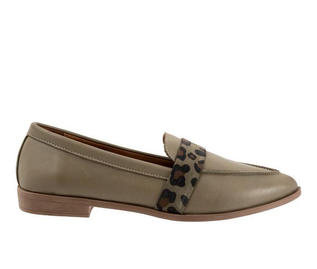 Women's Bueno Bristol Loafers in Sage color