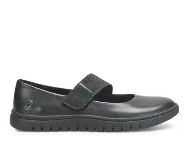 Women's Born Aspen Flats in Black color