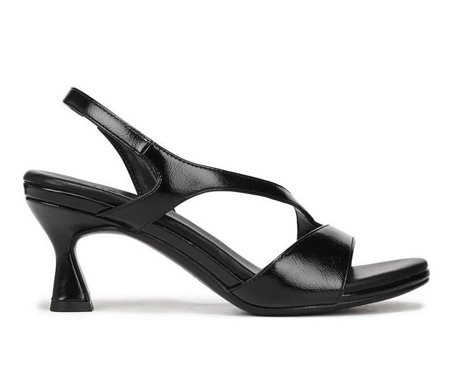 Women's Naturalizer Joriana Pumps in Black II color
