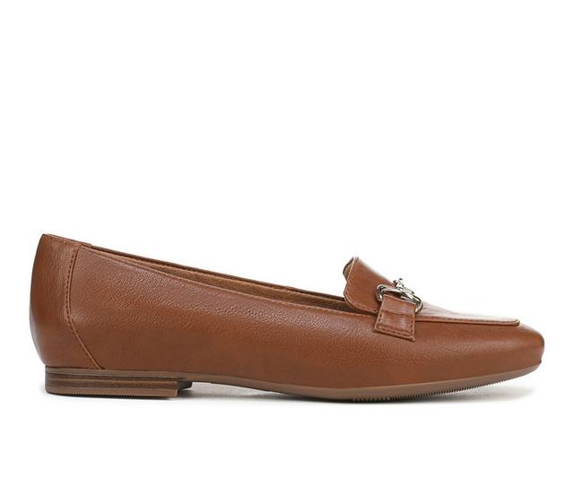 Women's Naturalizer Kamryn Flats in English Tea color