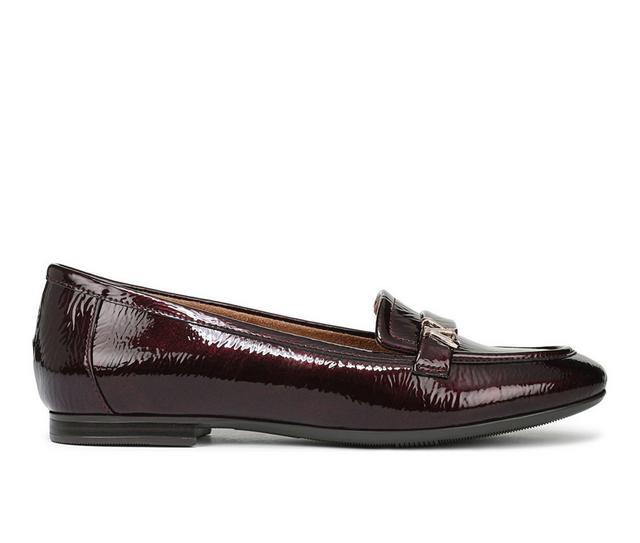 Women's Naturalizer Keaton Flats in Wine Red color