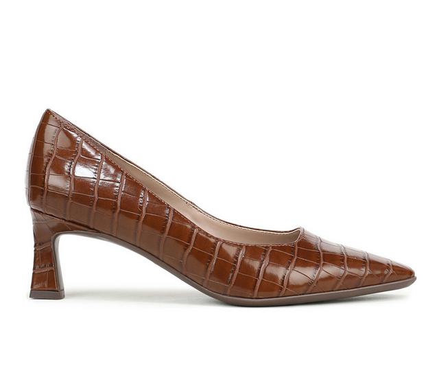 Women's Naturalizer Tylan Pumps in English Tea color