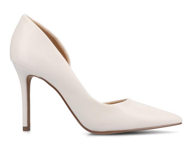 Women's Journee Collection Blanca Pumps in Bone color