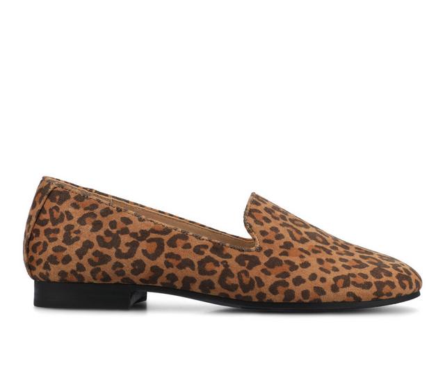 Women's Journee Collection Ishani Flats in Leopard/Camel color