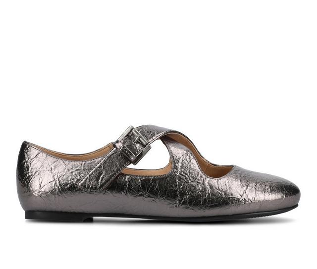 Women's Journee Collection Ivanna Flats in Pewter color