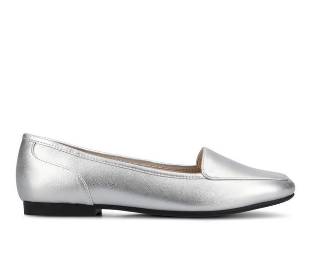 Women's Journee Collection Noelia Flats in Silver color