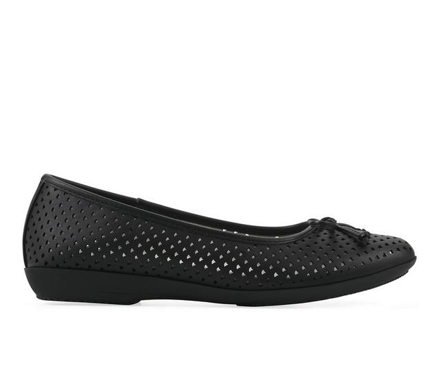 Women's Cliffs by White Mountain Carris Flats in Black color