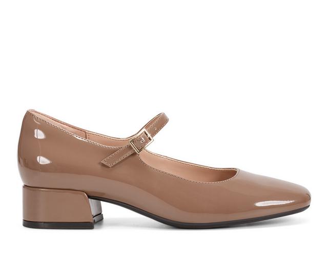 Women's Easy Spirit Janica Pumps in Light Brown color