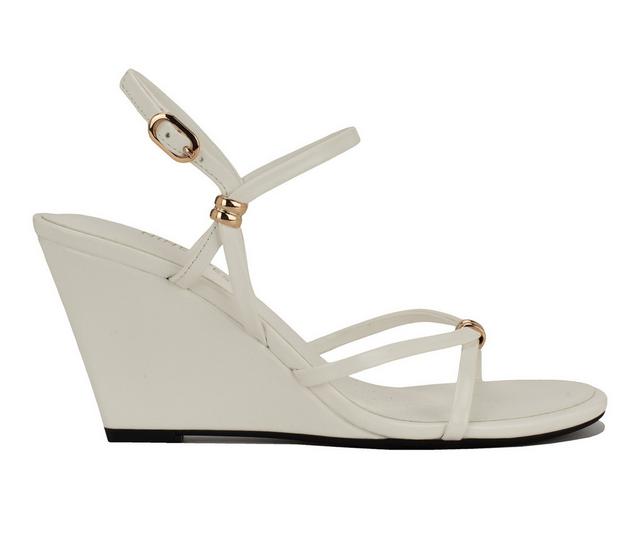 Women's Nine West Deklyn Wedges in White color