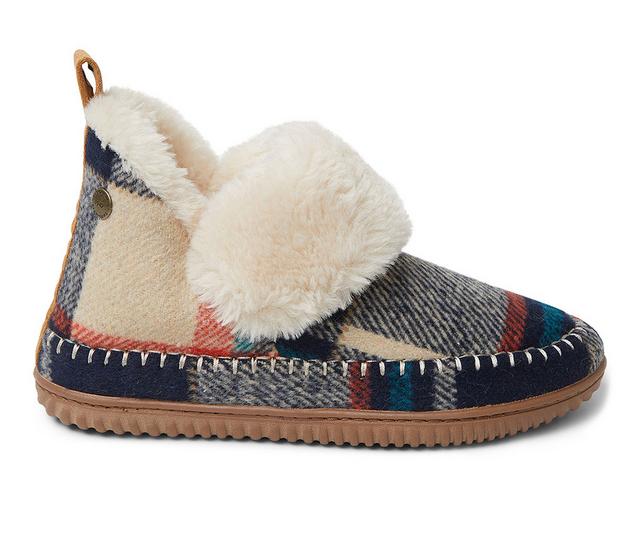 Dearfoams Moritz Slippers in Navy Plaid color