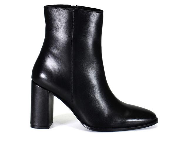 Women's DIBA TRUE Trav Ler Booties in Black color