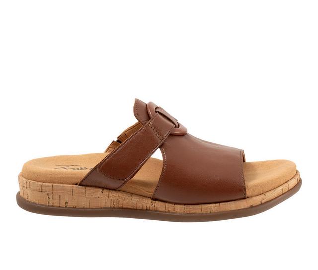 Women's Trotters Ginnie Sandals in Luggae color