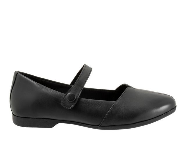 Women's Trotters Irene Flats in Black color