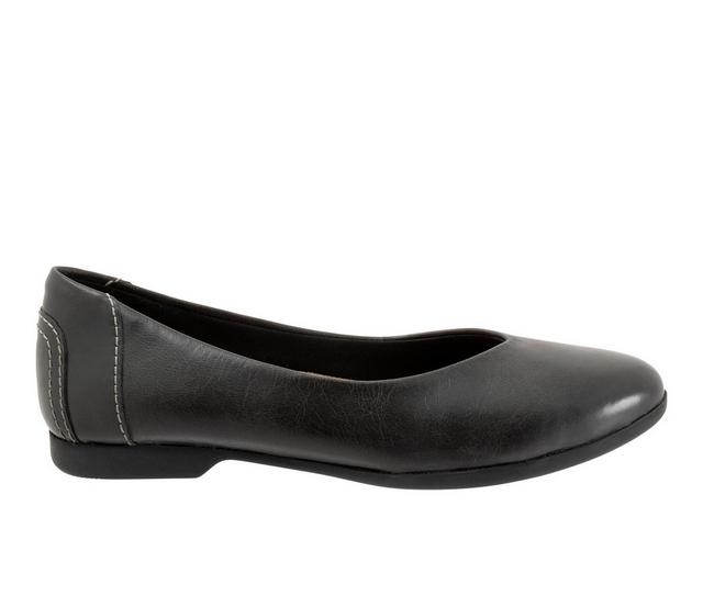Women's Trotters Iris Flats in Black color