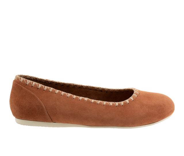 Women's Softwalk Sonoma Embroidery Flats in Luggage color