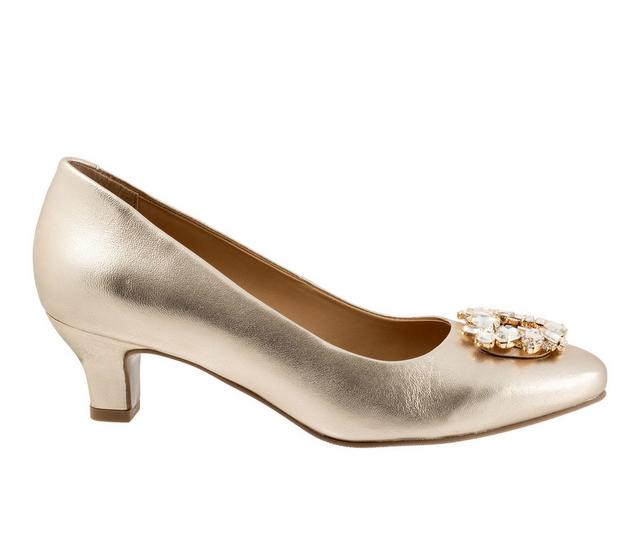 Women's Trotters Kate Bridal Pumps in Champagne color