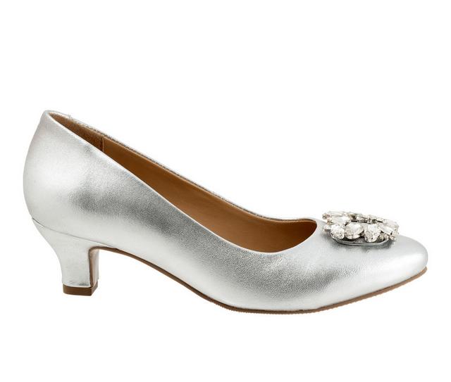 Women's Trotters Kate Bridal Pumps in Silver color