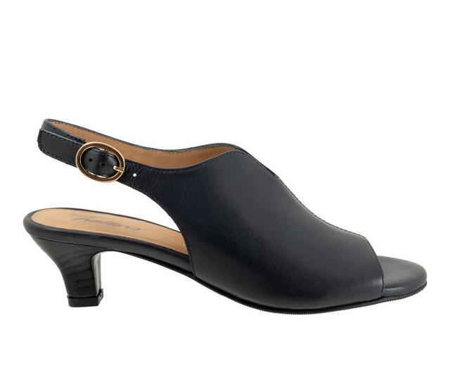 Women's Trotters Norma Pumps in Navy color