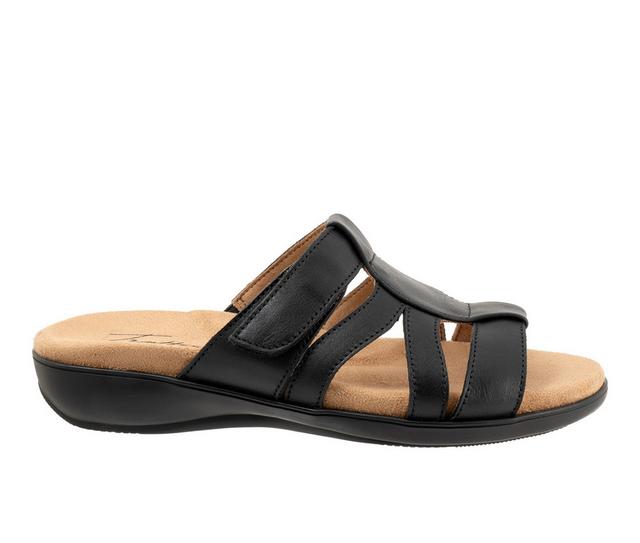 Women's Trotters Ramona Sandals in Black color