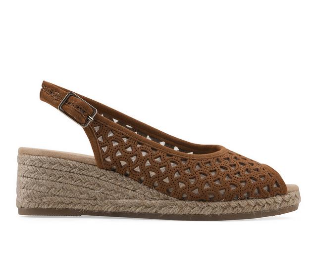 Women's White Mountain Maize II Wedges in Chestnut color