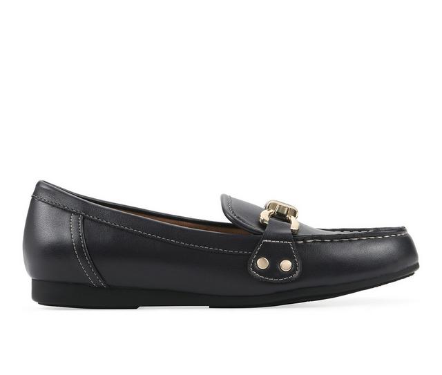 Women's White Mountain Wayside Loafers in Navy color