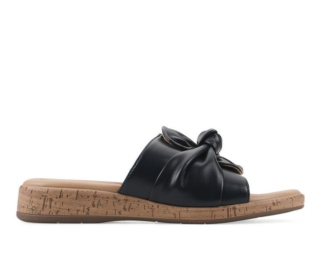 Women's Cliffs by White Mountain Bonelle Sandals in Dark Navy color