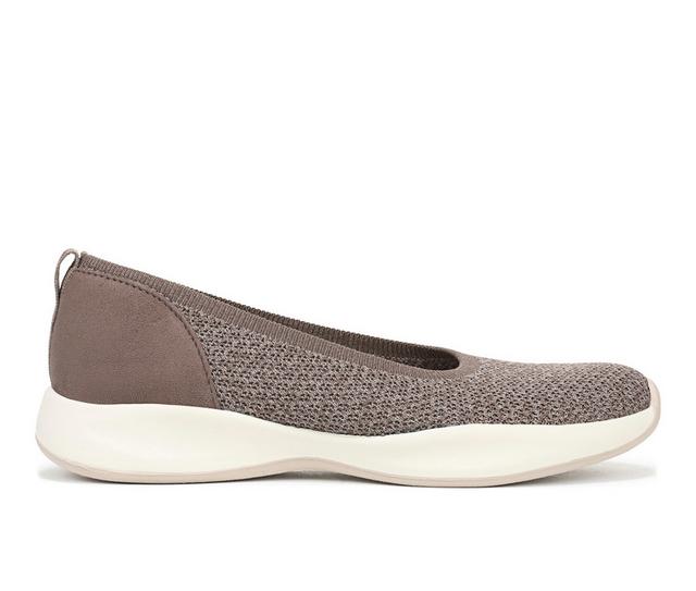 Women's LifeStride Unity Sport Flat in Brown/Latte color