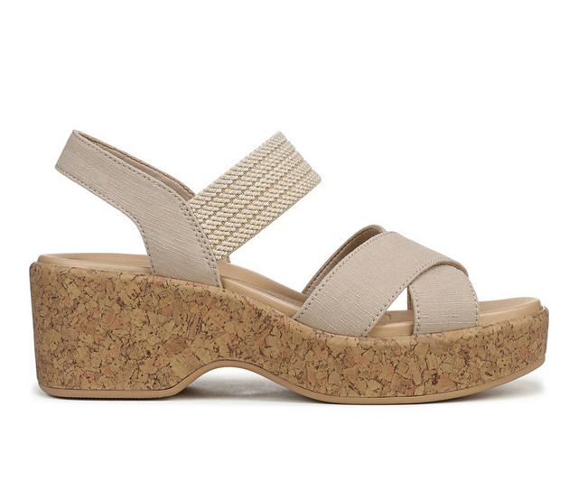 Women's LifeStride Verity Wedges in Sand Tan color
